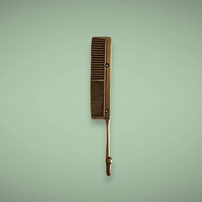 Perfect to create that salon vibe using the custom comb brass hook in antique.